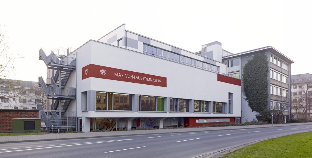 Max-von-Laue Gymnasium, Koblenz Sporthalle und Mensa